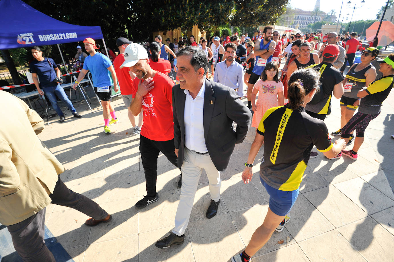 Fotos: Las mejores fotografías de la carrera solidaria Save the Children-Colegio CEI