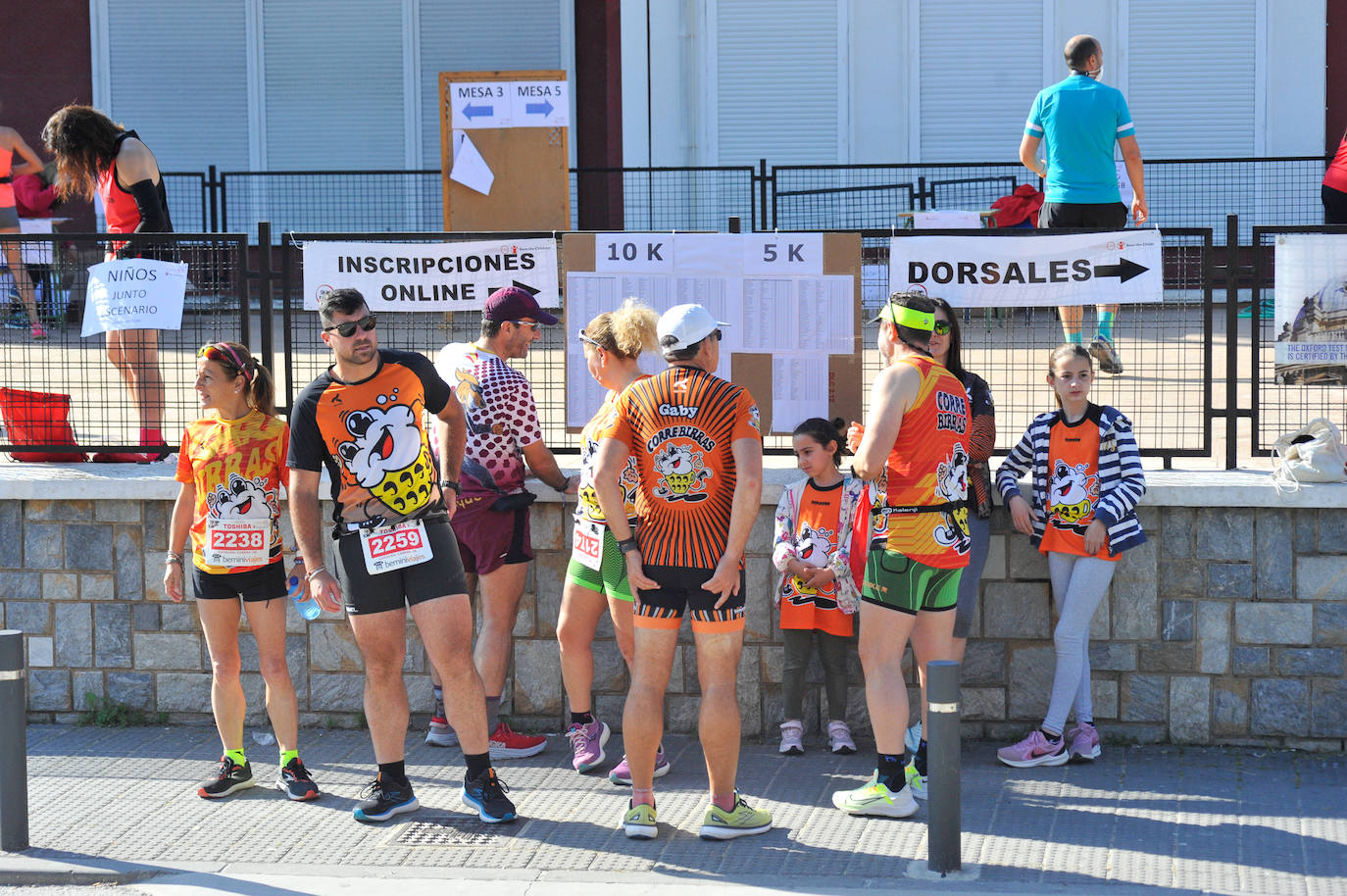 Fotos: Las mejores fotografías de la carrera solidaria Save the Children-Colegio CEI