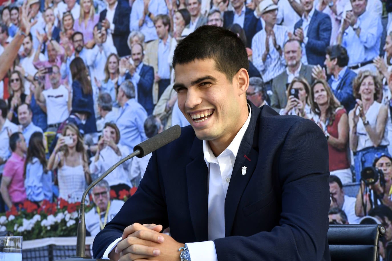 Fotos: Carlos Alcaraz en su encuentro con jóvenes tenistas de la Región de Murcia