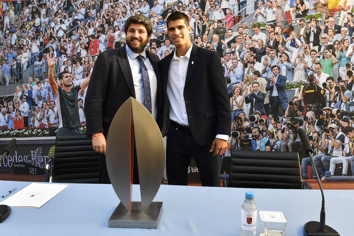 Fotos: Carlos Alcaraz en su encuentro con jóvenes tenistas de la Región de Murcia