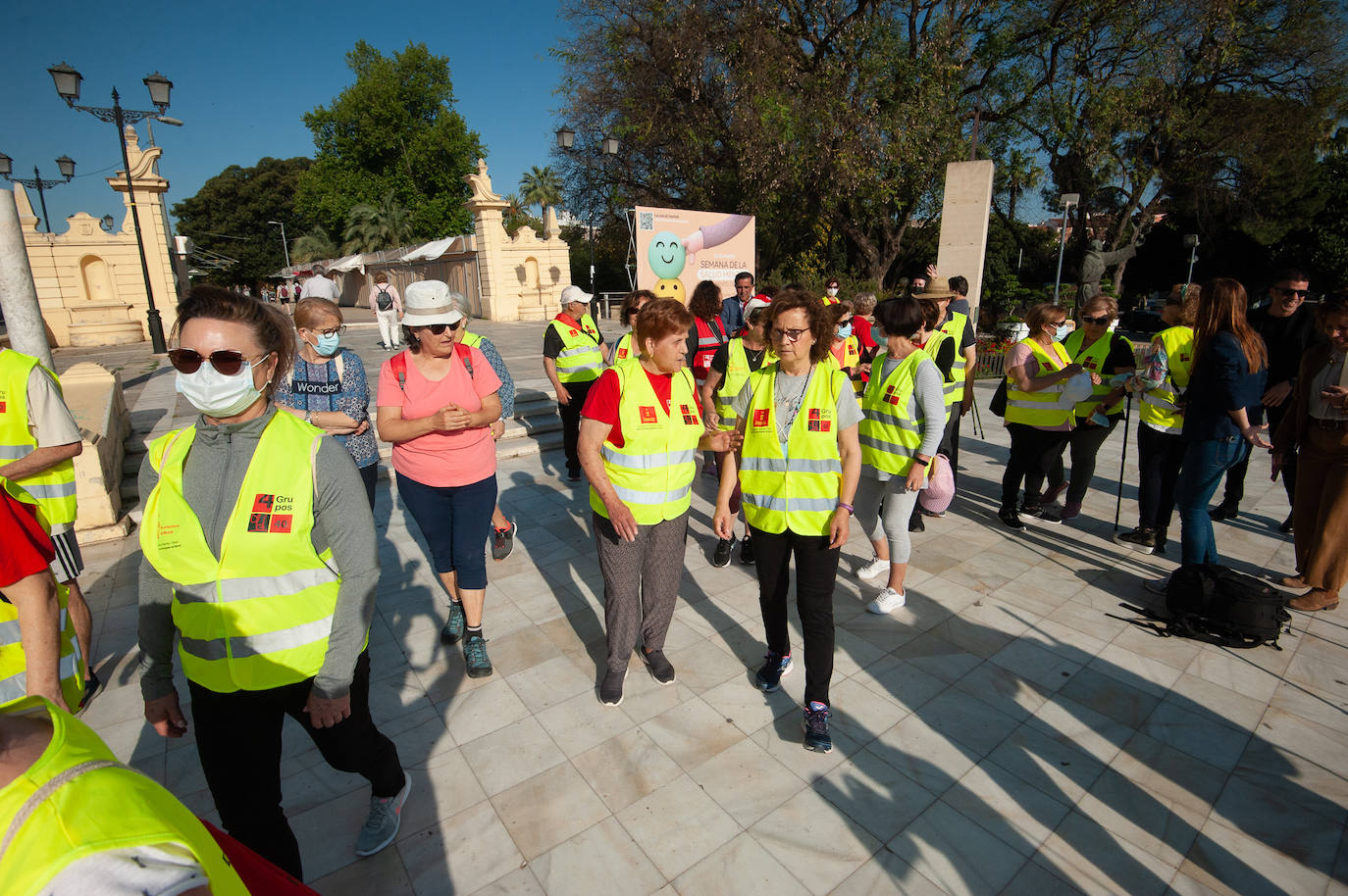 Fotos: Marcha en Murcia por el bienestar emocional