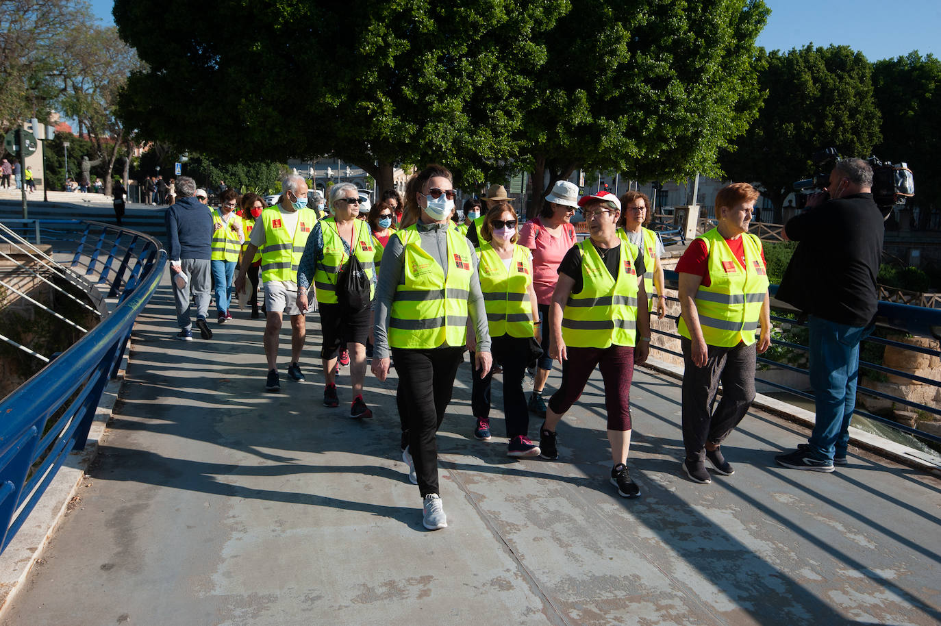 Fotos: Marcha en Murcia por el bienestar emocional