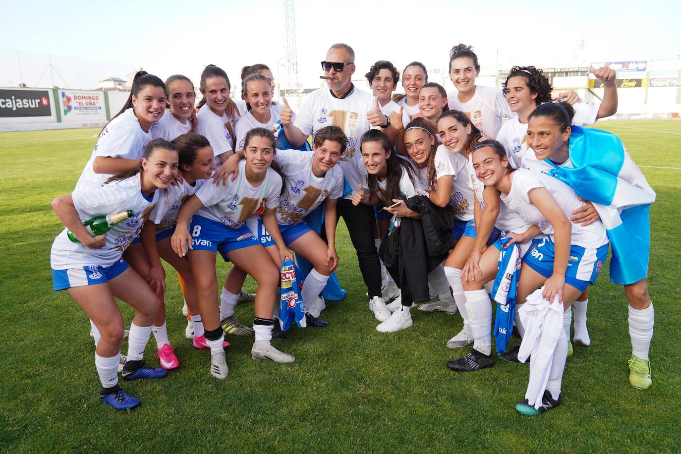 Fotos: La celebración del ascenso del Alhama a Primera, en imágenes
