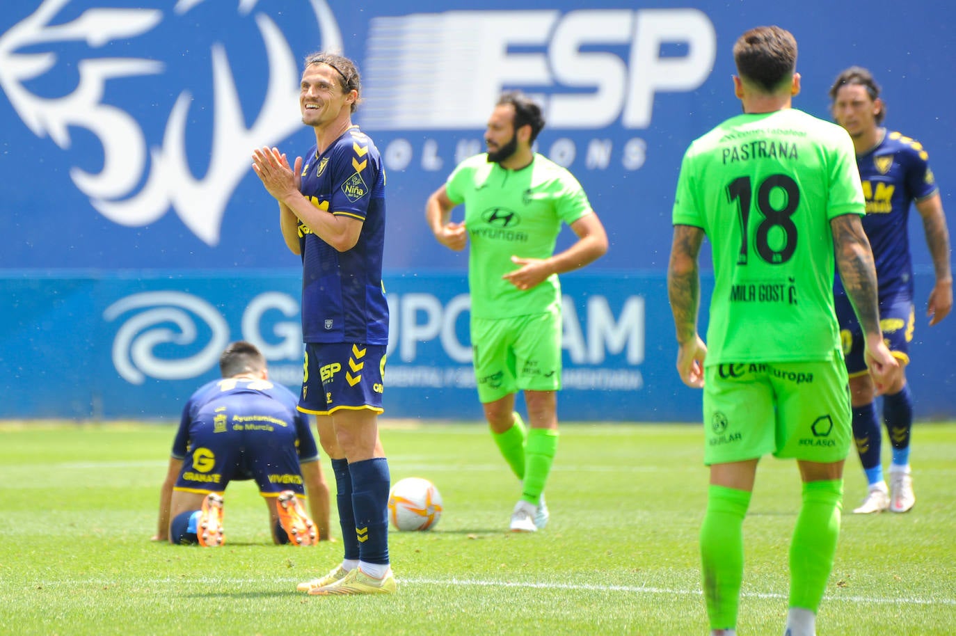 Fotos: El empate del UCAM CF frente al Atlético Baleares, en imágenes