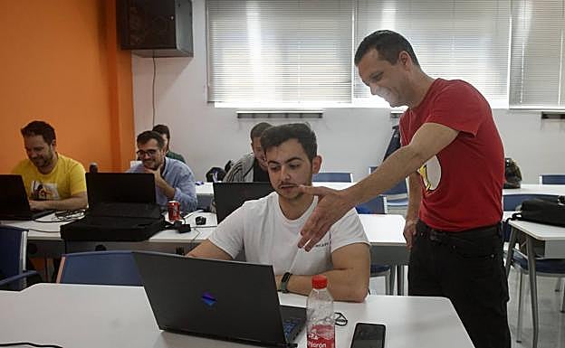 Pedro Antonio Sánchez y Juan José Franco, en Digio. 