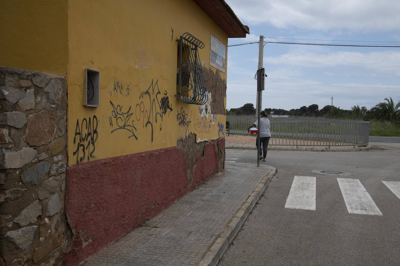 Fotos: Calles destrozadas en Los Nietos y Los Urrutias