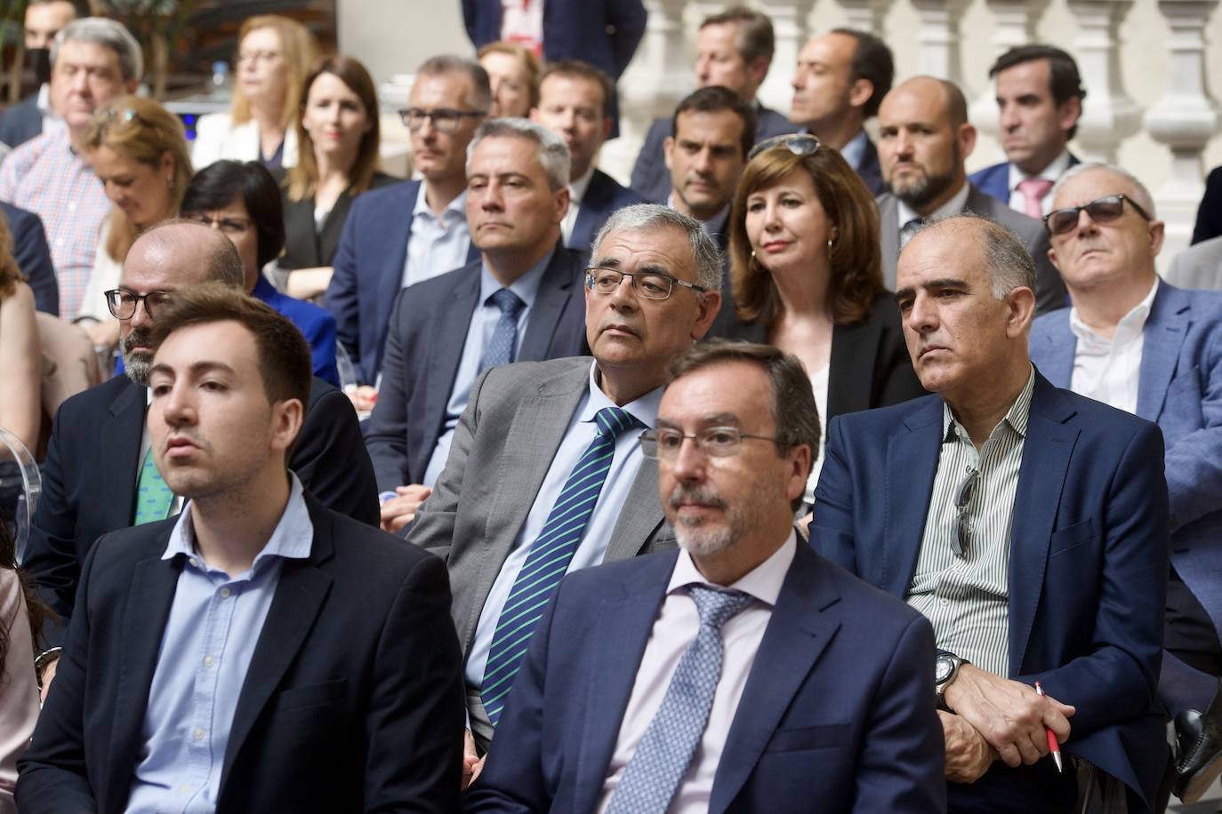 Fotos: Jornada &#039;Retos y oportunidades para el sector empresarial&#039;, en Murcia