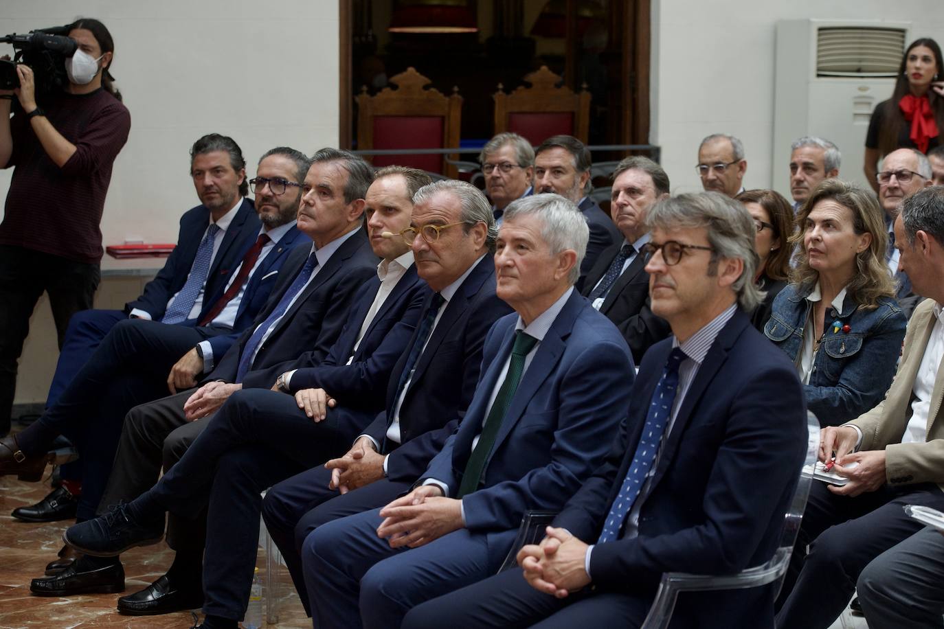 Fotos: Jornada &#039;Retos y oportunidades para el sector empresarial&#039;, en Murcia
