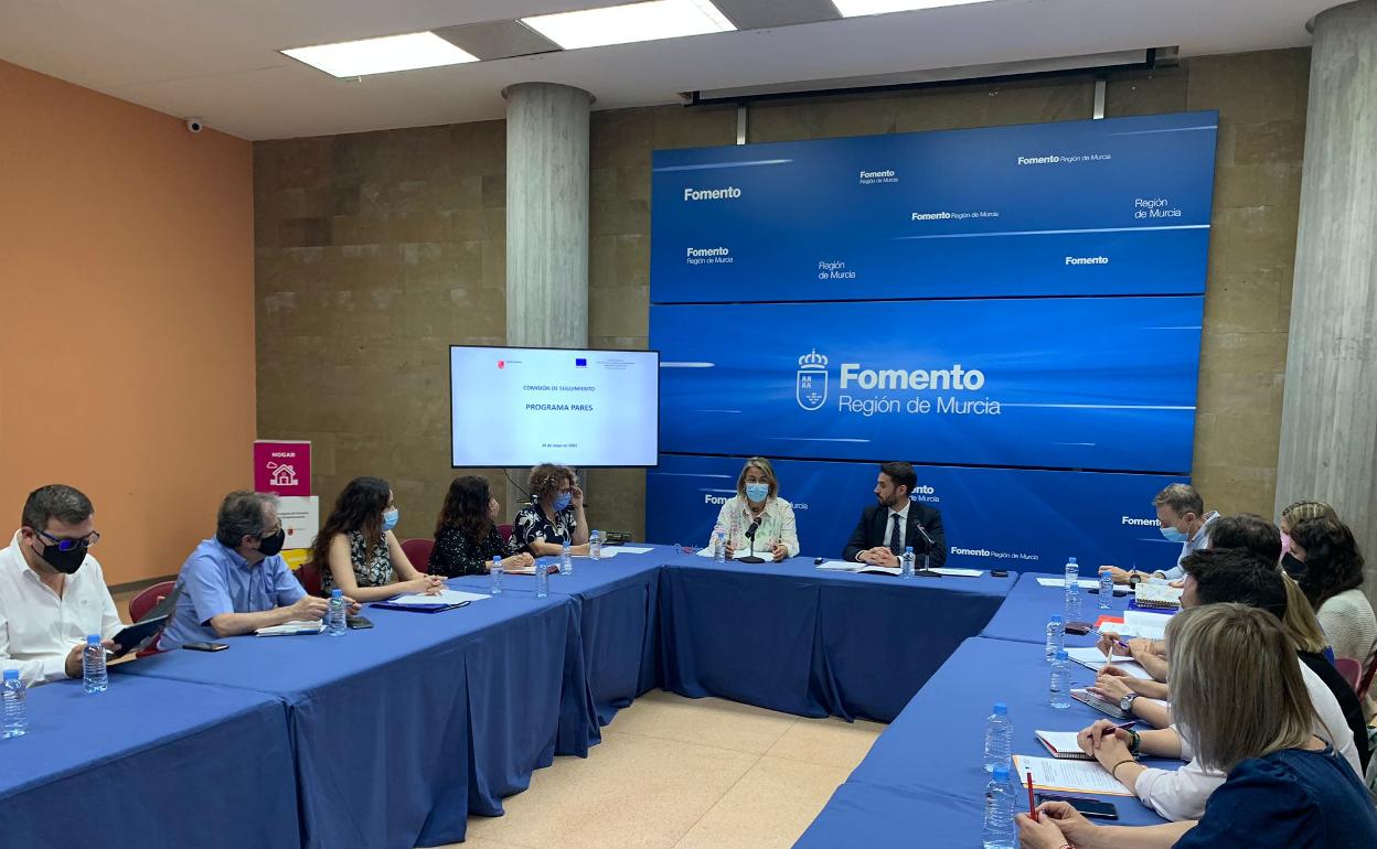 Reunión de la comisión de seguimiento del programa para la erradicación del chabolismo. 