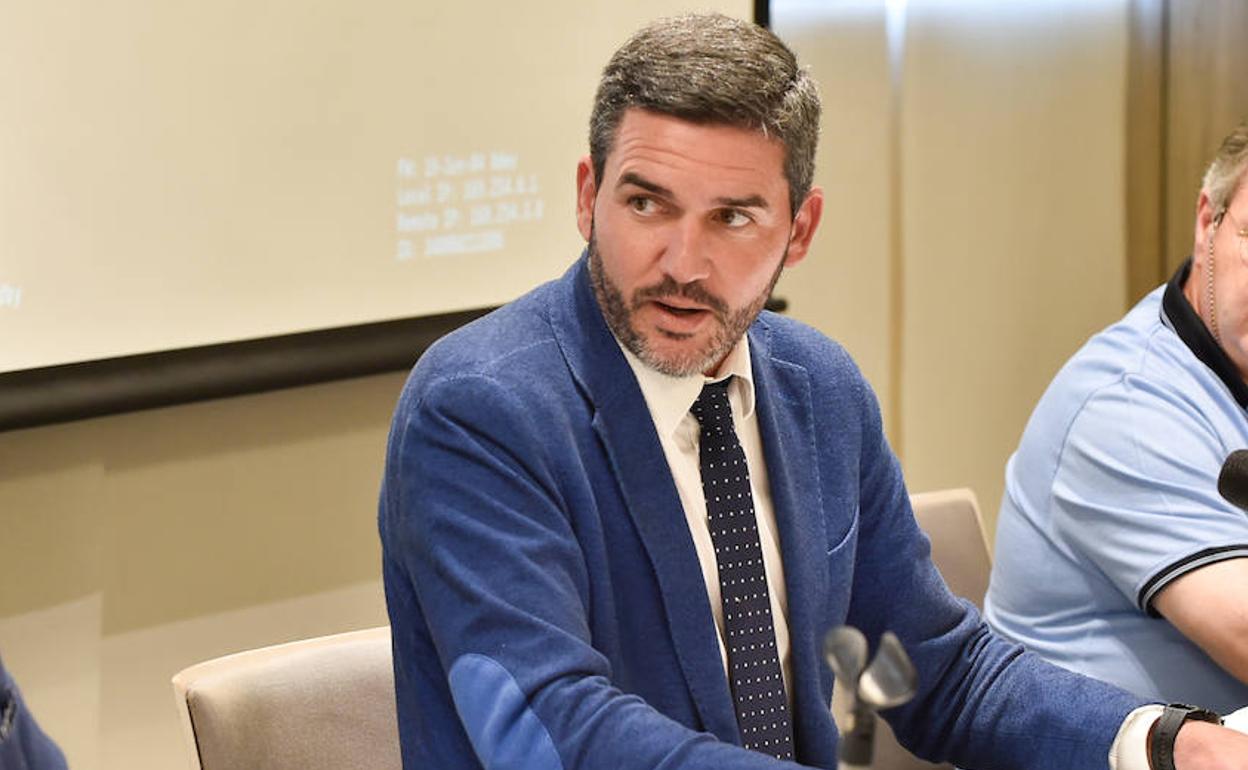 El consejero de Agua, Agricultura, Ganaderia, Pesca, Medio Ambiente y Emergencias, Antonio Luengo.