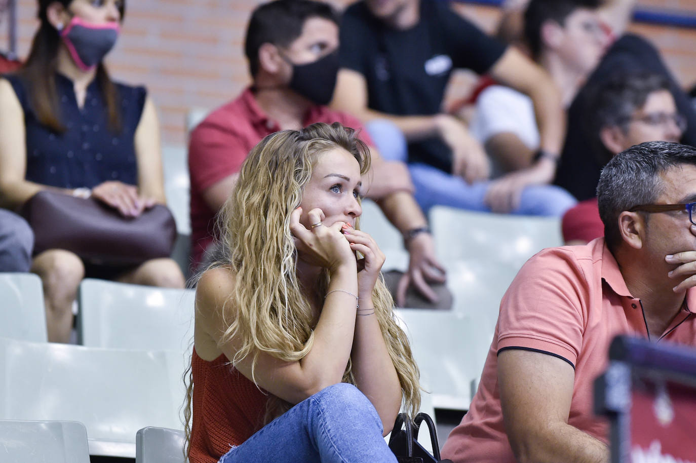 Fotos: Búscate en las gradsa del Palacio de los Deportes de Murcia