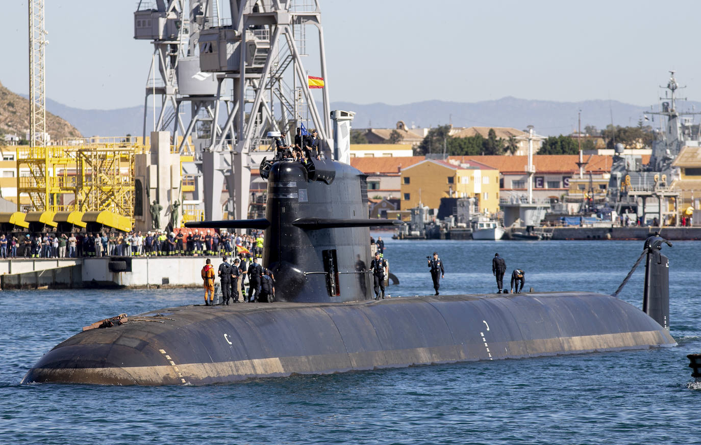 Fotos: El submarino S-81 &#039;Isaac Peral&#039; comienza las pruebas de mar frente a Escombreras