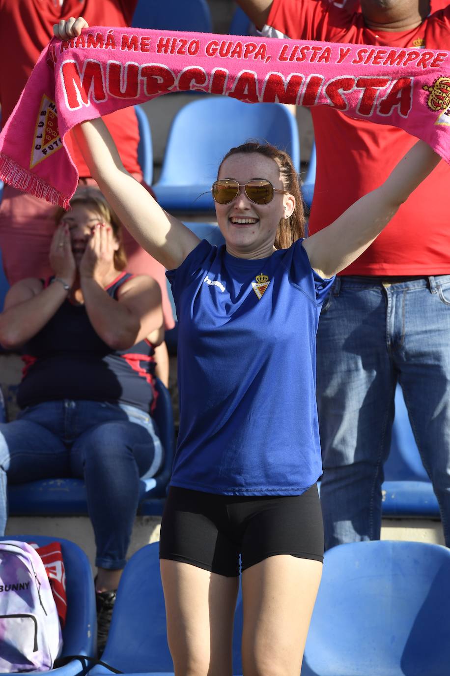 Fotos: La afición grana en la grada del Rico Pérez