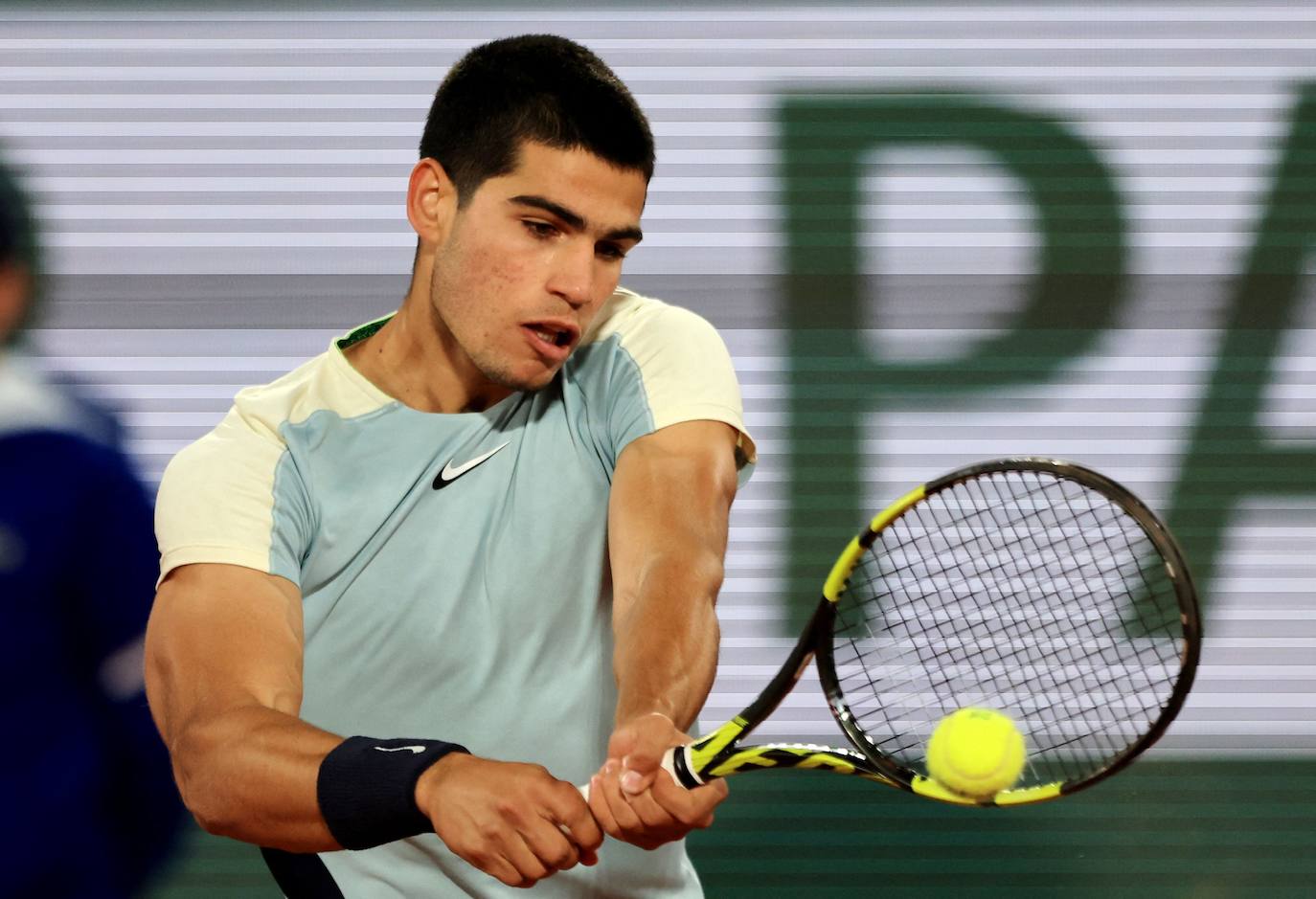 Fotos: Carlos Alcaraz derrota a Karen Khachanov y se mete en cuartos de final de Roland Garros