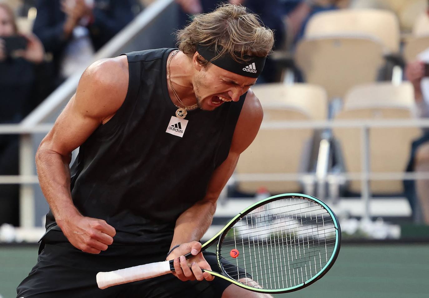 Fotos: Carlos Alcaraz se despide de Roland Garros tras caer ante Zverev