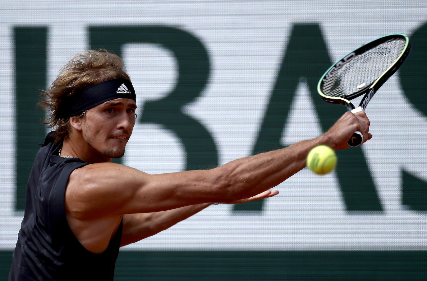 Fotos: Carlos Alcaraz se despide de Roland Garros tras caer ante Zverev