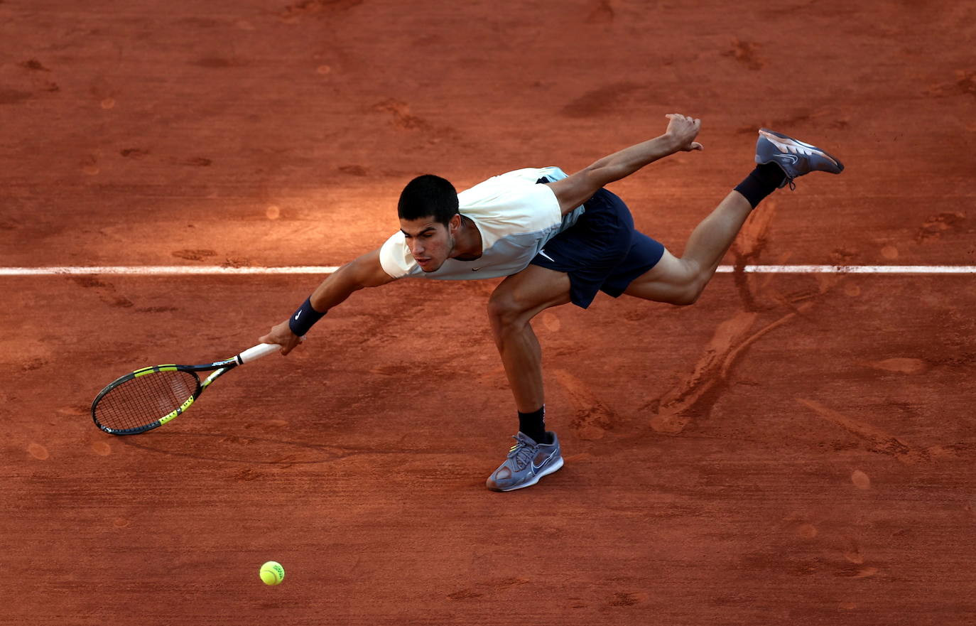 Fotos: Carlos Alcaraz se despide de Roland Garros tras caer ante Zverev