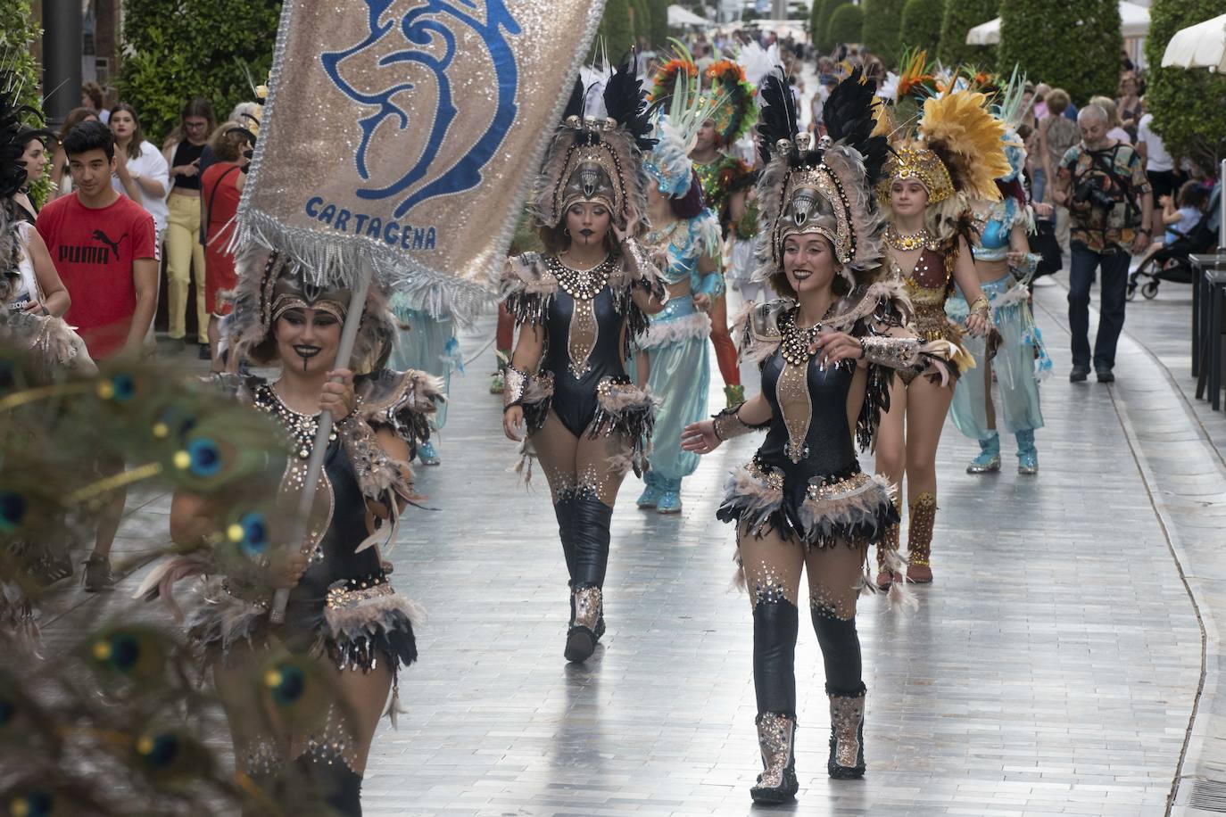 Fotos: El pasacalles del Carnaval de Cartagena, en imágenes