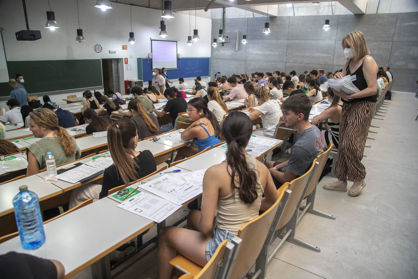 Fotos: Las pruebas de la Ebau en la Región de Murcia, en imágenes