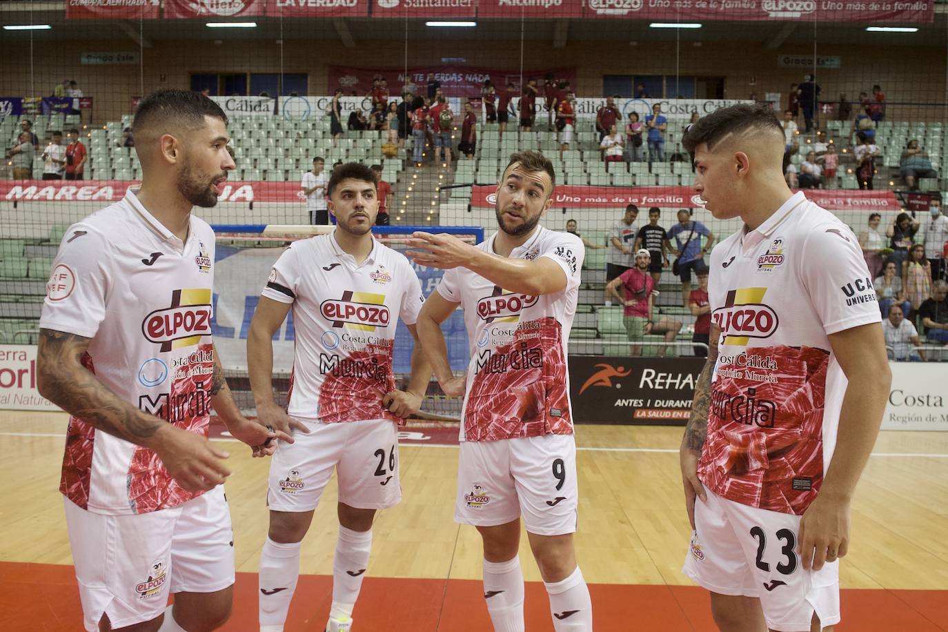 Fotos: El Barça deja muy tocado a ElPozo (1-3)