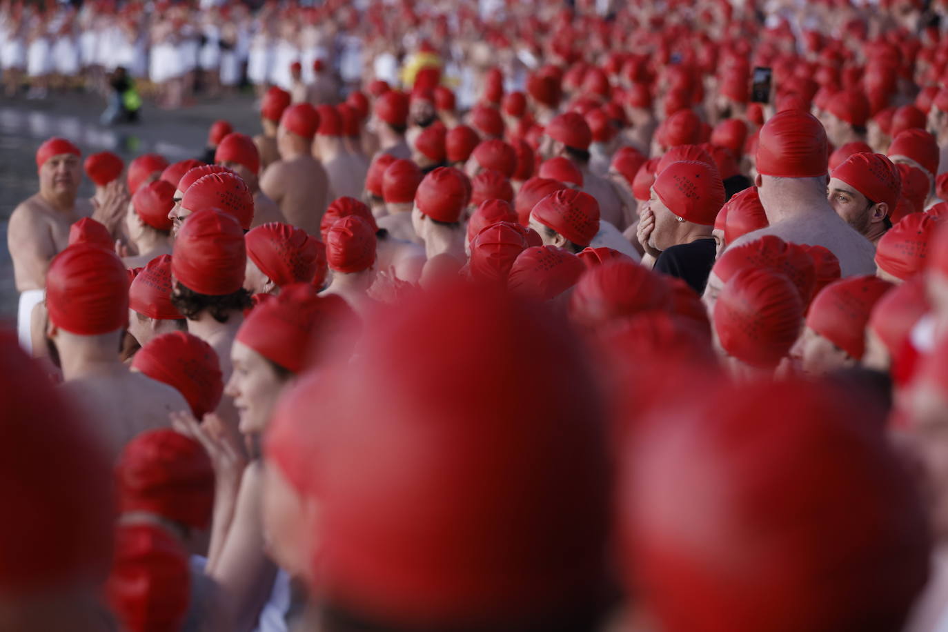 Fotos: Bienvenida nudista al invierno