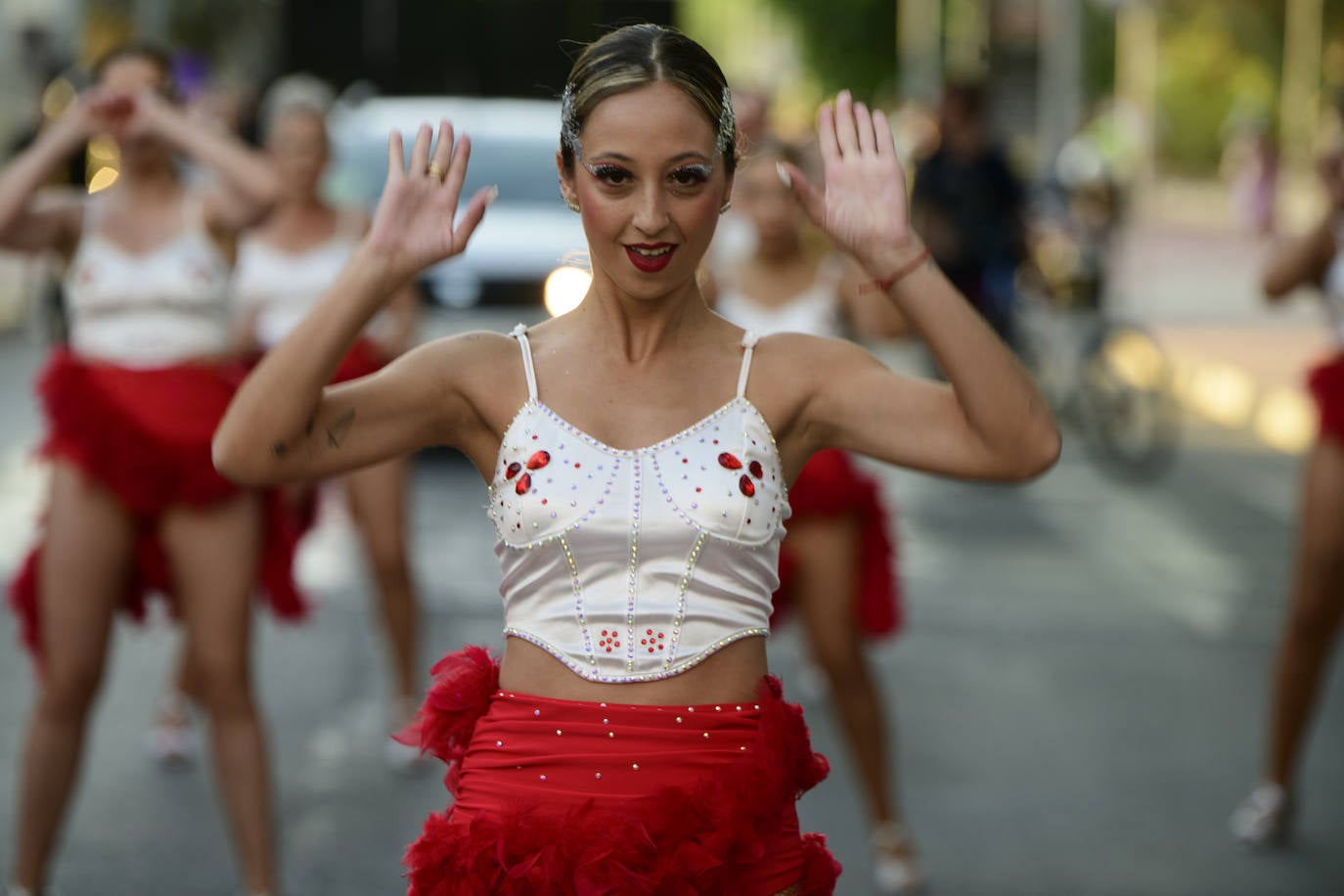 Fotos: El carnaval salda al fin su deuda festiva con Beniaján