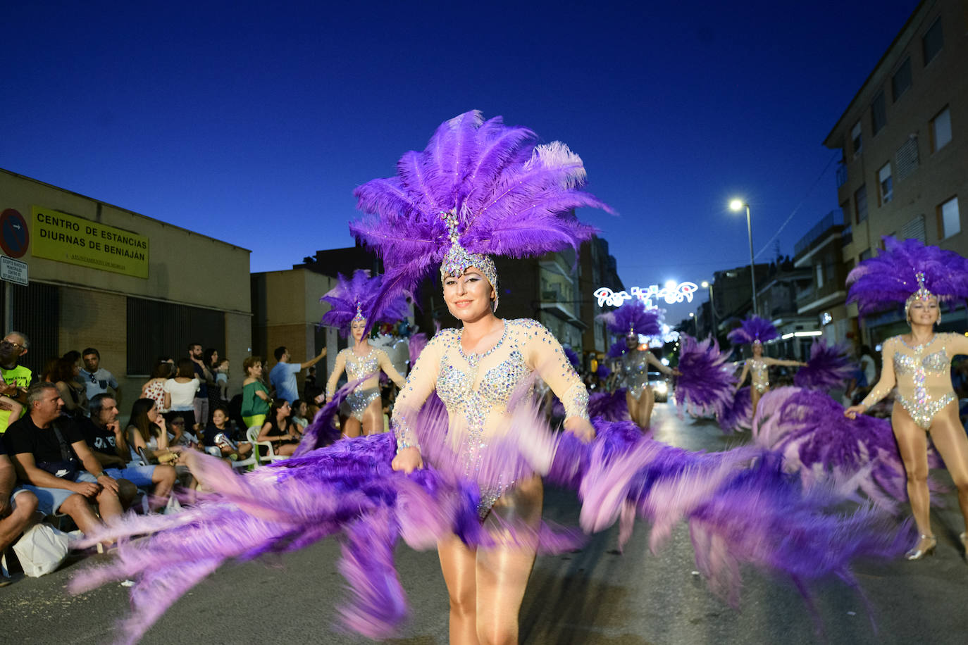 Fotos: El carnaval salda al fin su deuda festiva con Beniaján