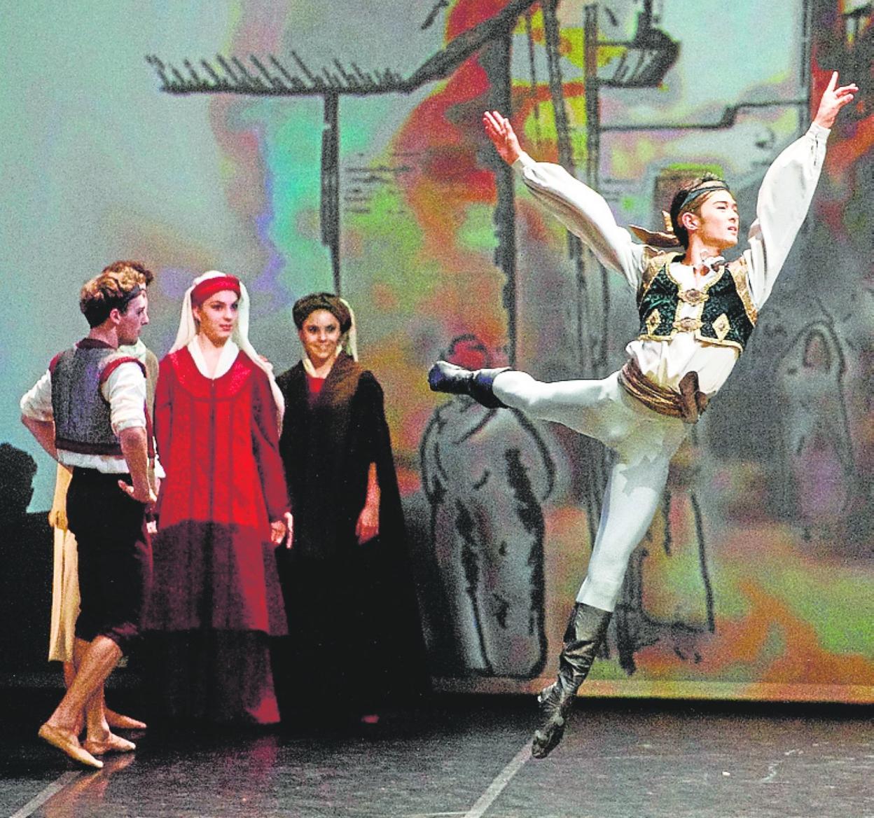 Escena de 'El Corsario' en el Auditorio Víctor Villegas . 