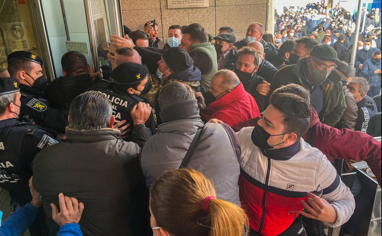 Asalto al Pleno del Ayuntamiento de Lorca, el pasado 31 de enero.