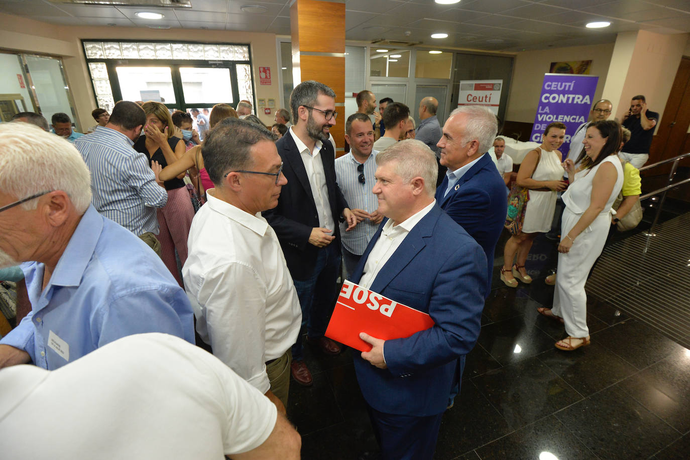 Fotos: Vélez anuncia su intención de ser candidato del PSOE a la presidencia de la Región de Murcia