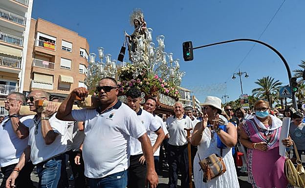 Romería de la Virgen del Carmen, este sábado, en San Pedro.