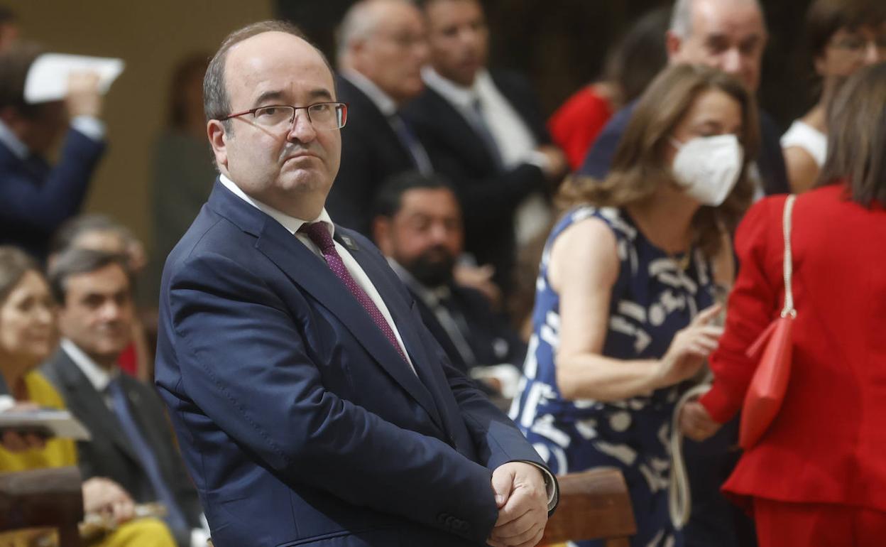 Miquel Iceta, durante la entrega este lunes de unos premios deportivos. 