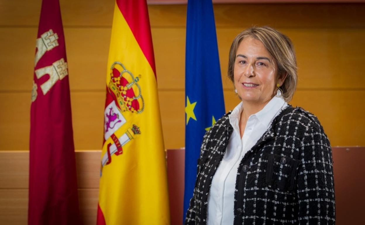 Lucía Hernández, directora general de Servicios Sociales. 