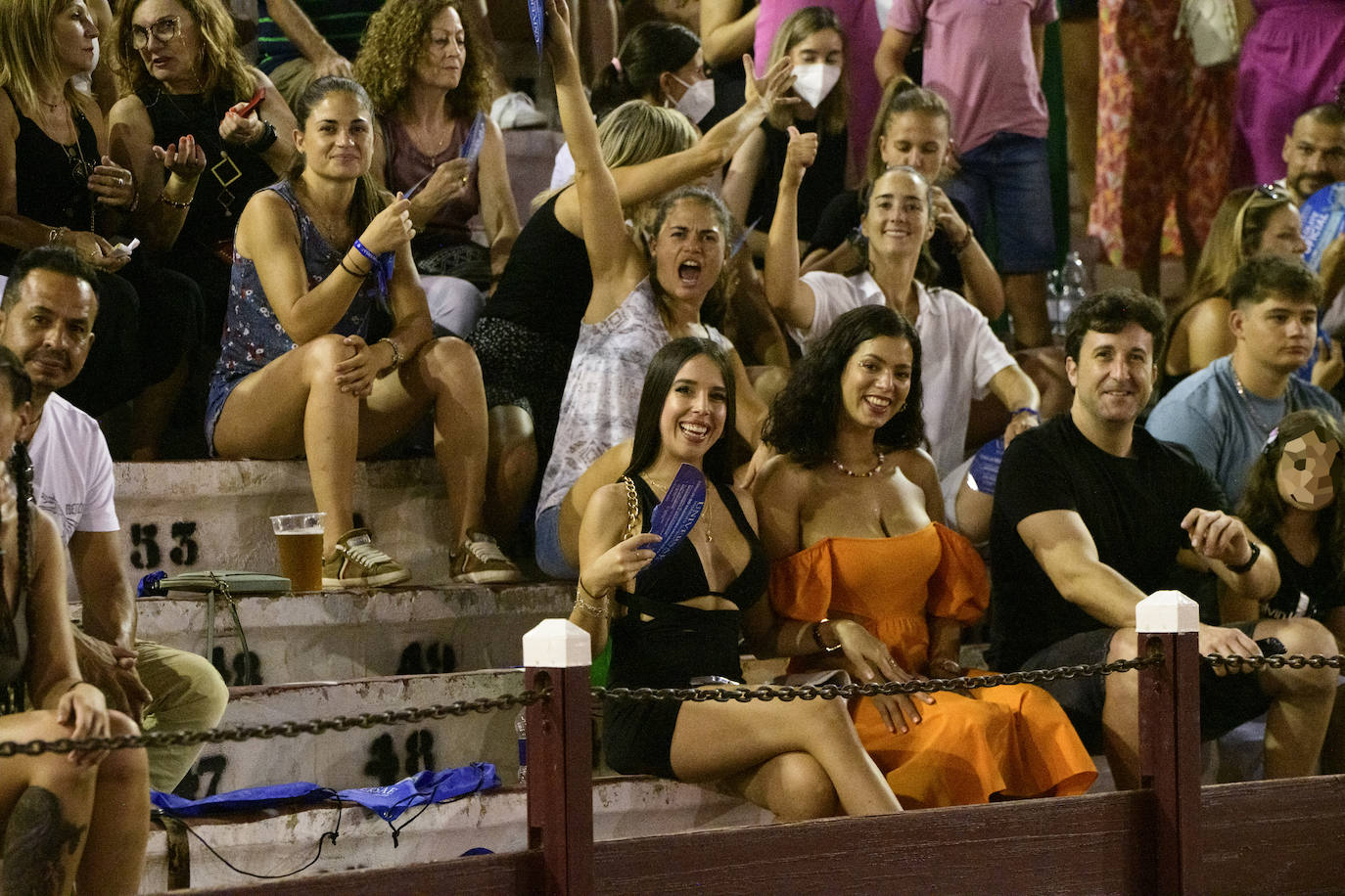 Fotos: Maluma sube la temperatura en Murcia