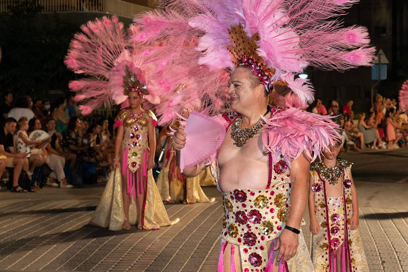 Fotos: El primer gran desfile del Carnaval de Águilas, en imágenes