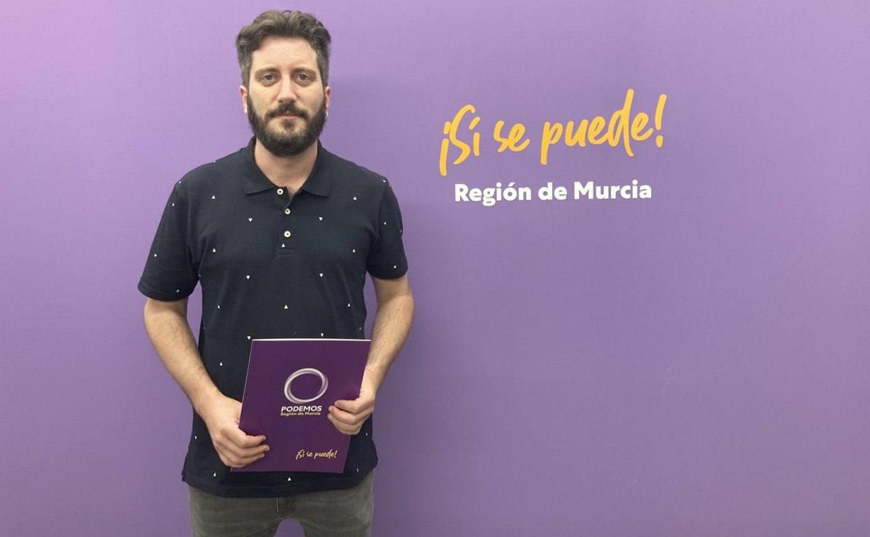 El secretario de Comunicación de Podemos Región de Murcia, Víctor Egío.