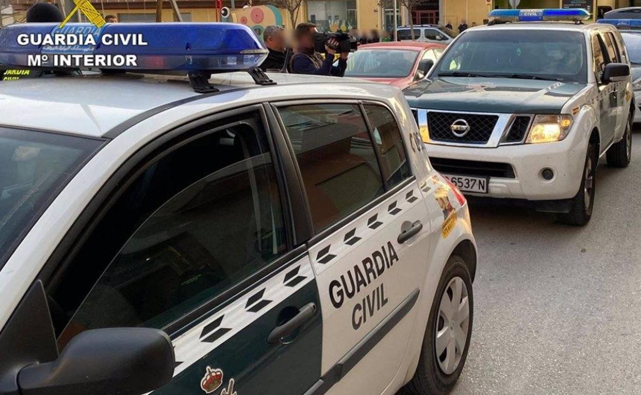 Vehículos de la Guardia Civil en una fotografía de archivo. 