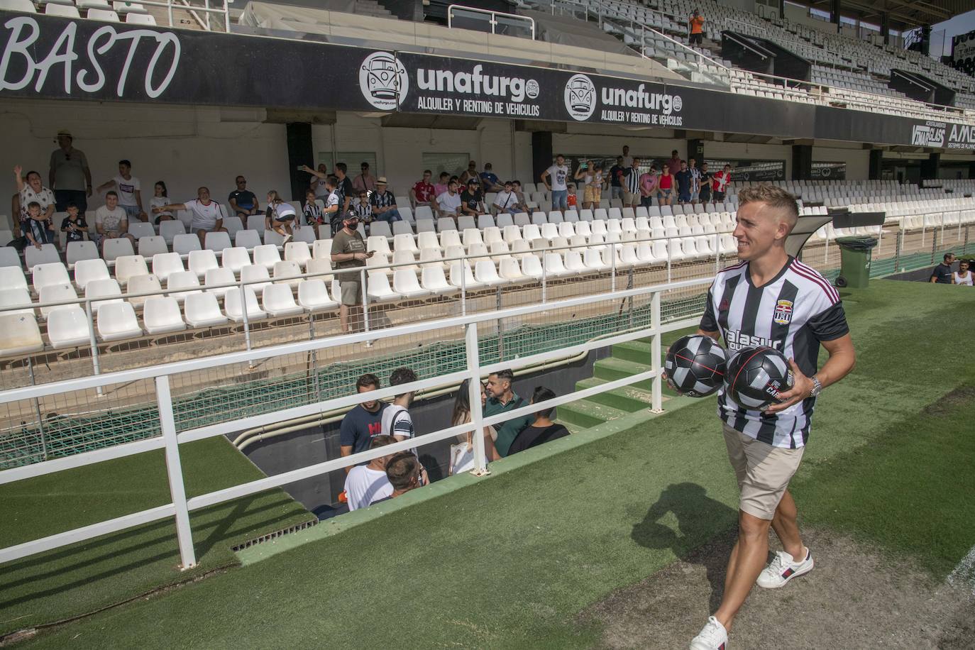 Fotos: La presentación de Pablo de Blasis, en imágenes