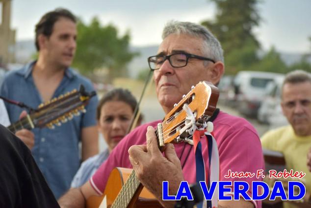 El pasado sábado, 30 de julio del 2022, en la explanada junto al Restaurante El Cortijo, en el Campo de San Juan, se celebró el XXX ENCUENTRO DE CUADRILLAS DE ANIMEROS EN EL NOROESTE MURCIANO. Las cuadrillas invitadas empezaron a llegar y a hacer música mientras se hacía la hora de degustar una merienda/cena que se les ofreció a las mismas. A continuación tuvo lugar el homenaje a Salvador Ondoño López, fallecido hace solo unos días.