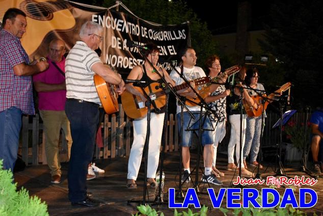El pasado sábado, 30 de julio del 2022, en la explanada junto al Restaurante El Cortijo, en el Campo de San Juan, se celebró el XXX ENCUENTRO DE CUADRILLAS DE ANIMEROS EN EL NOROESTE MURCIANO. Las cuadrillas invitadas empezaron a llegar y a hacer música mientras se hacía la hora de degustar una merienda/cena que se les ofreció a las mismas. A continuación tuvo lugar el homenaje a Salvador Ondoño López, fallecido hace solo unos días.