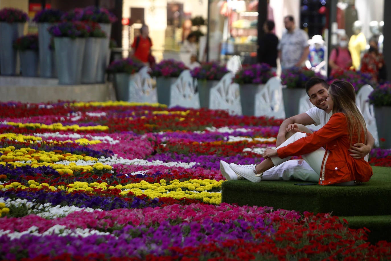 Fotos: Las flores invaden un centro comercial de Medellín