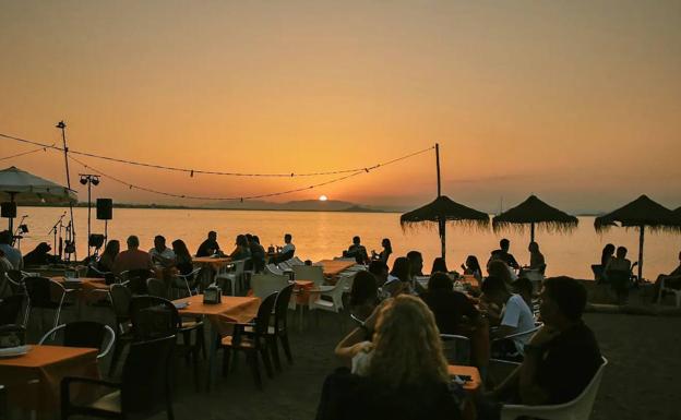 Atardecer desde el Pata Palo Sunset.