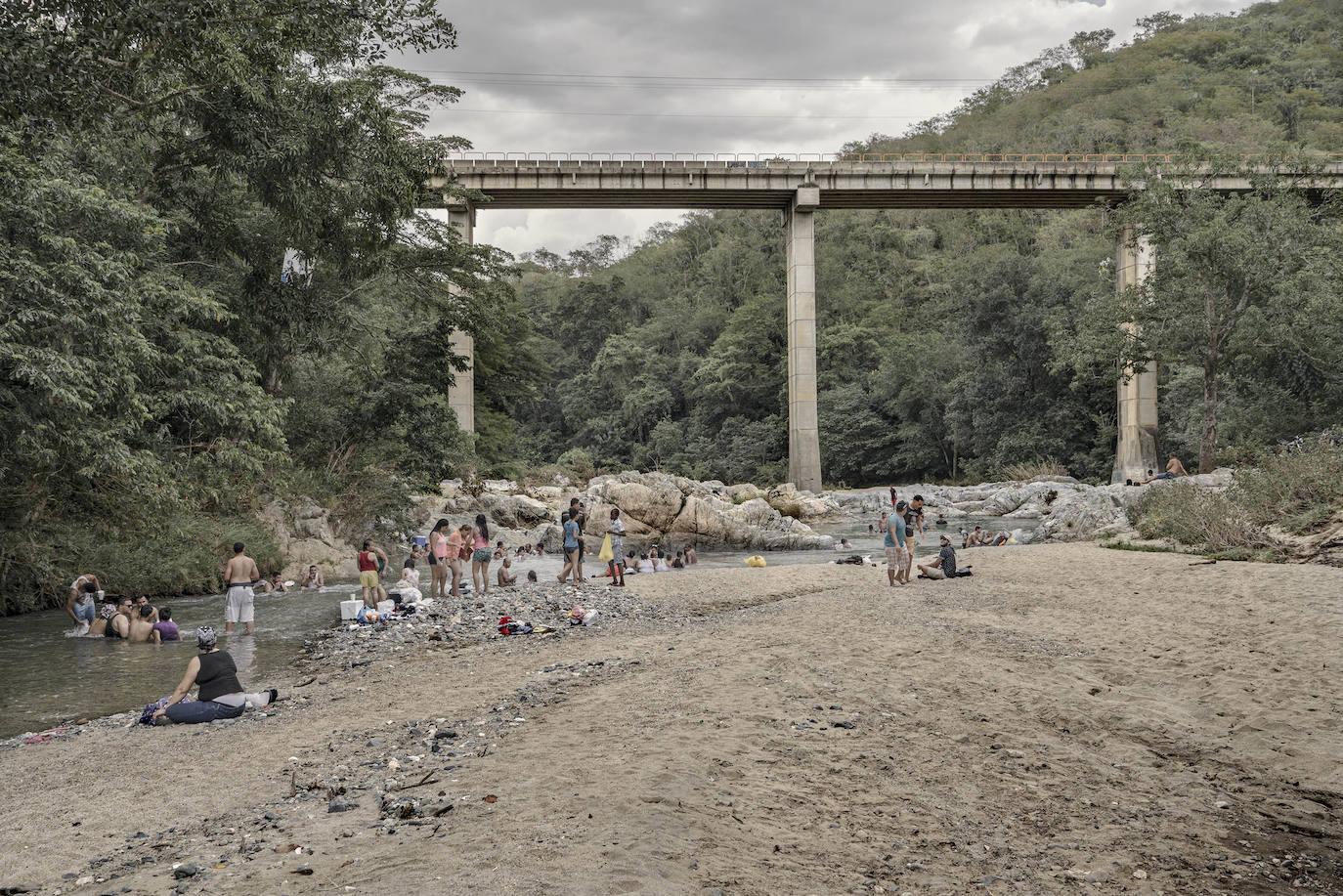 Fotos: Exposiciones &#039;Fluye&#039; y &#039;Son&#039;