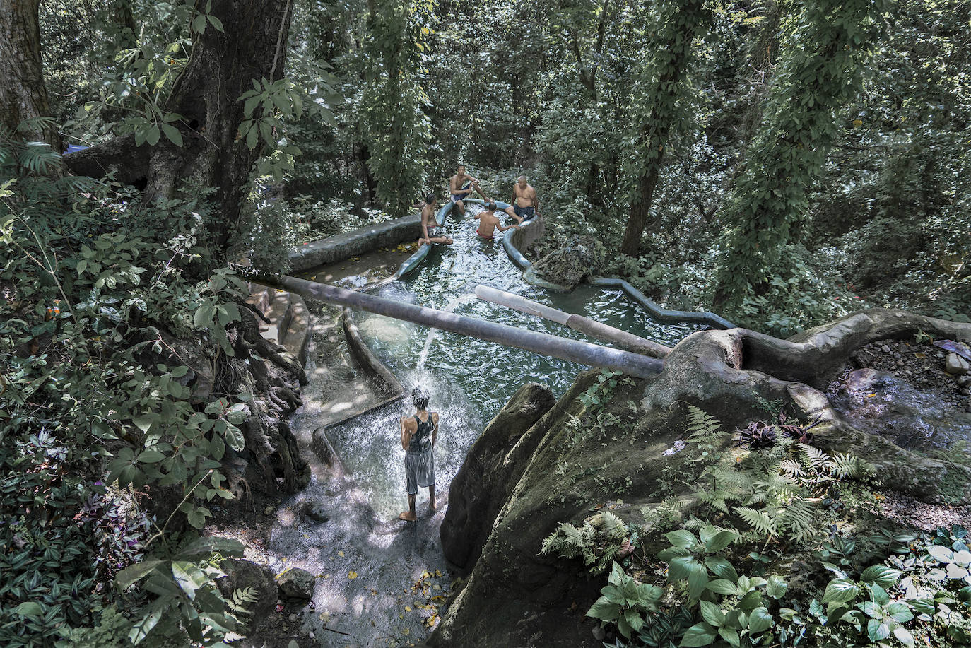 Fotos: Exposiciones &#039;Fluye&#039; y &#039;Son&#039;