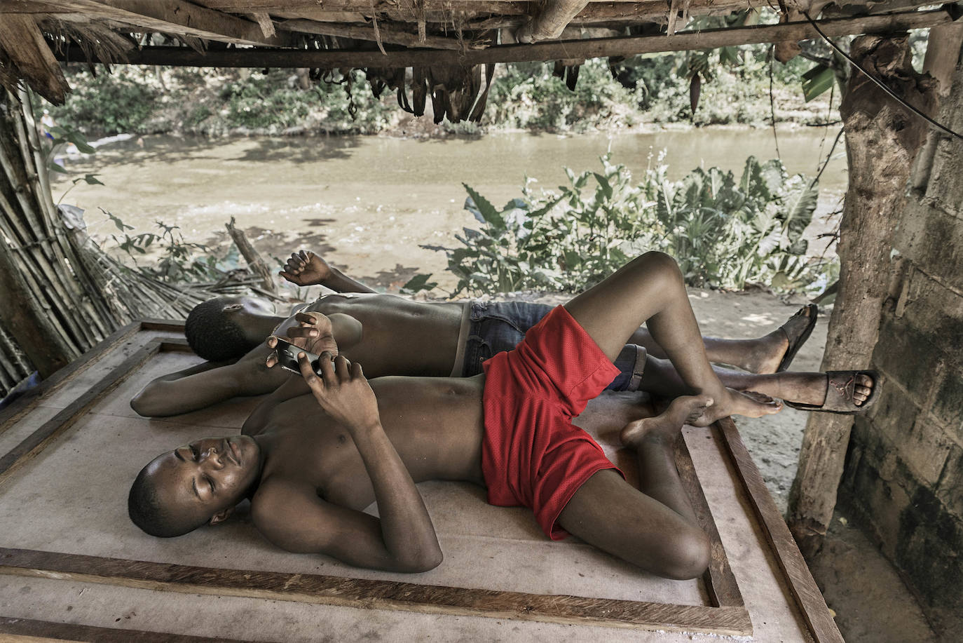 Fotos: Exposiciones &#039;Fluye&#039; y &#039;Son&#039;