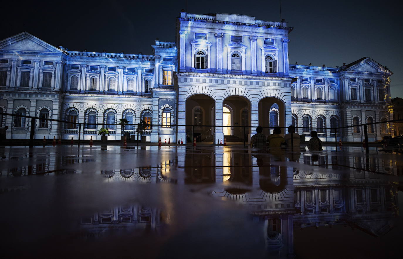Fotos: Y en Singapur se hizo la luz
