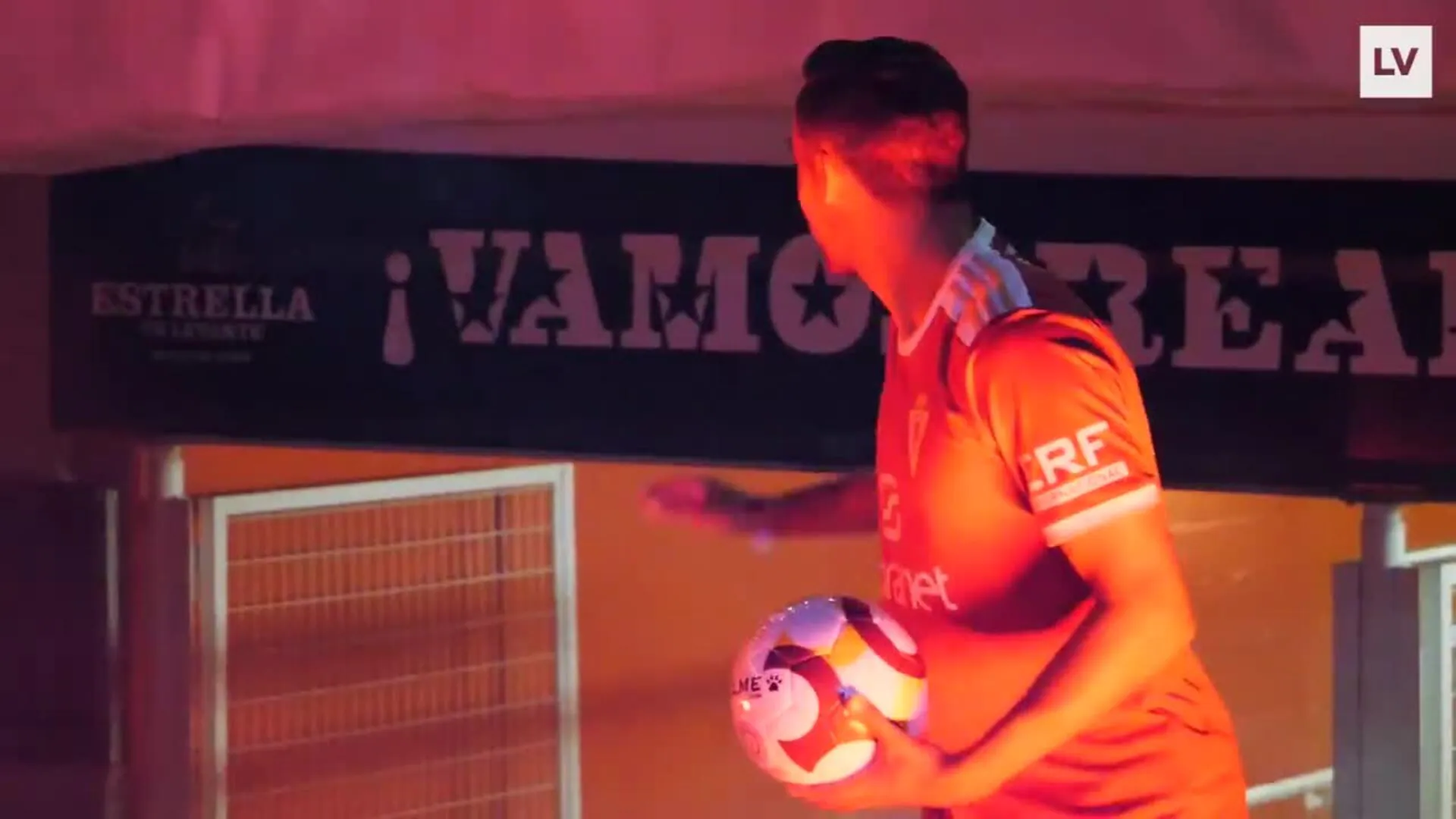 Presentación De Los Fichajes Del Real Murcia En El Estadio Enrique Roca ...