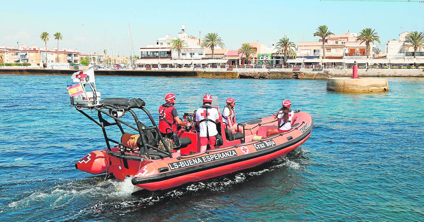 Fotos: Cruz Roja del Mar, 50 guardianes altruistas en la costa cartagenera