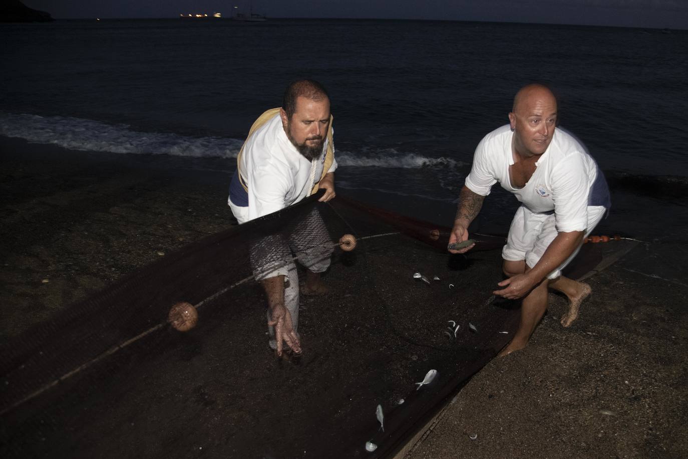 Fotos: El Portús retoma la escenificación de su vínculo con la actividad de la pesca