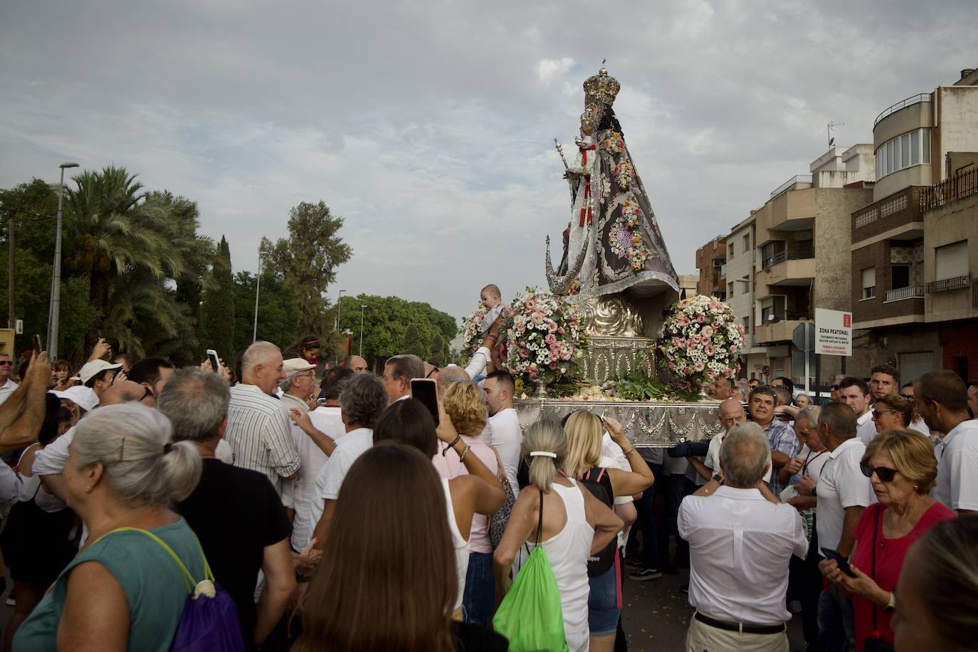 Fotos: La Virgen de la Fuensanta baja a Murcia dos años y medio después